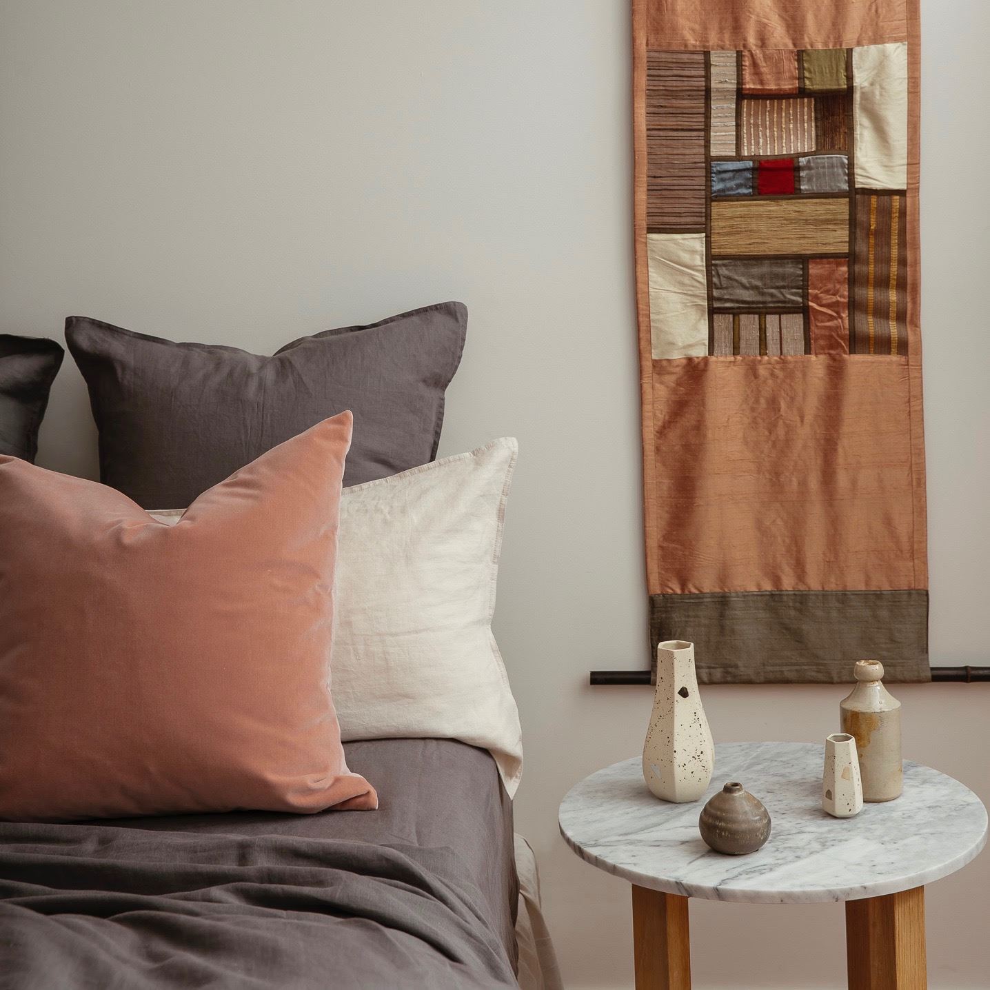 Leuvia. Silk Wall Art